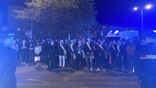 Cairo e la Val Bormida rendono omaggio ai tre Carabinieri morti a Castel d’Azzano Cairo e la Val Bormida rendono omaggio ai tre Carabinieri morti a Castel d’Azzano