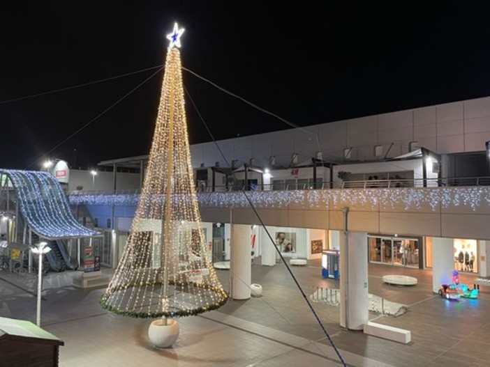 Buone feste di Natale dal Molo 8.44: le chiusure durante le festività