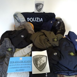 Laigueglia, progetto "Spiagge Sicure": donna sanzionata per l'acquisto di merce contraffatta