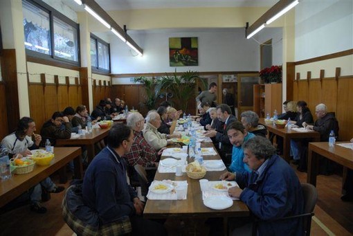 Albenga: un nuovo punto mensa per gli anziani