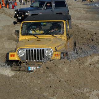 Andora: domenica il raduno di auto 4x4 "Fino all'ultima spiaggia", ma senza spiaggia