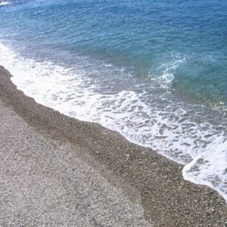 Pinneggiando per pulire il mare ad Albenga