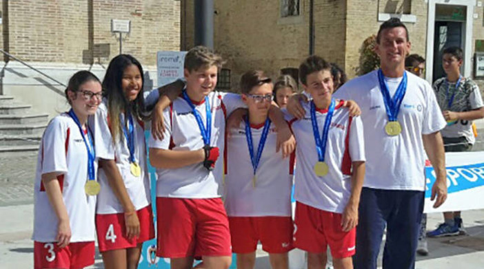 Loano, domani la Rassegna Nazionale Libertas di pallapugno leggera Loano, domani la Rassegna Nazionale Libertas di pallapugno leggera