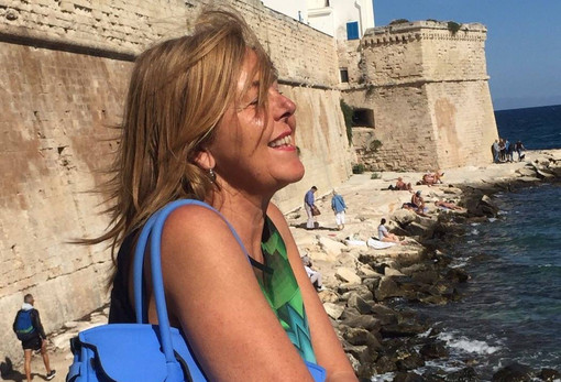 Piana Crixia ricorda la dottoressa Marina Delorenzi: una mostra floreale per celebrare la "farmacista del paese"