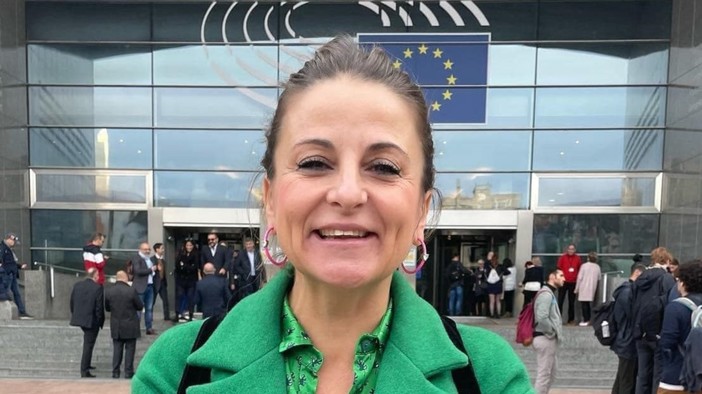 Finale, la consigliera Geremia lascia la Lega: "Nessuna divergenza, voglio intraprendere un cammino in maggior autonomia" Finale, la consigliera Geremia lascia la Lega: "Nessuna divergenza, voglio intraprendere un cammino in maggior autonomia"