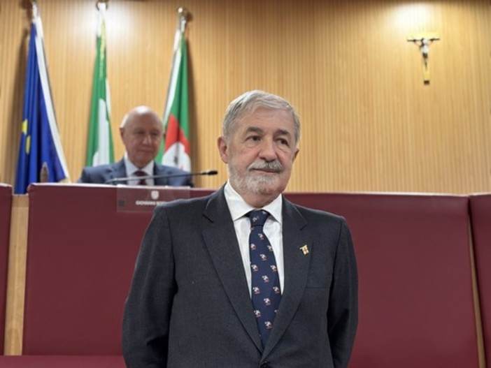 Capodanno 2026, il messaggio del presidente Marco Bucci: “Il futuro non si aspetta, si prepara con il lavoro e le scelte giuste”