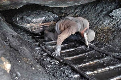 Caviglione (gruppo misto): "Carbone nefasto" Caviglione (gruppo misto): "Carbone nefasto"