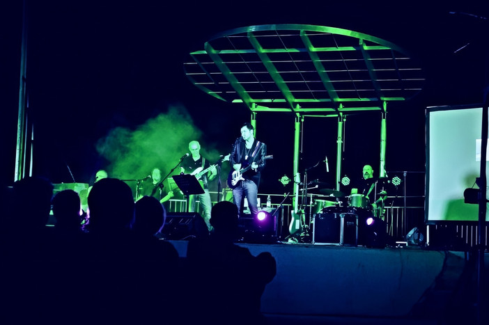 Albissola: tornano le chitarre leggendarie del rock e del blues con il Guitar Of Legend "Rock for Peace"