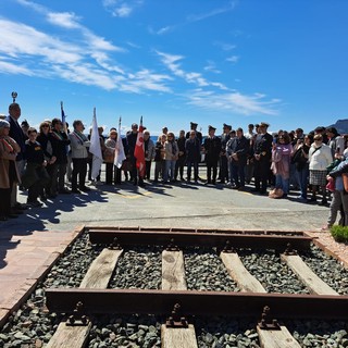 In ricordo dei deportati dopo gli scioperi dell'1 marzo '44: a Spotorno e Bergeggi un nuovo monumento alla Memoria