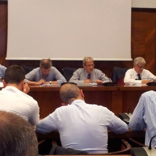 Nuove speranze per la Tirreno Power di Vado Ligure, De Vincenti: &quot;Azienda apra confronto con le parti sociali&quot;