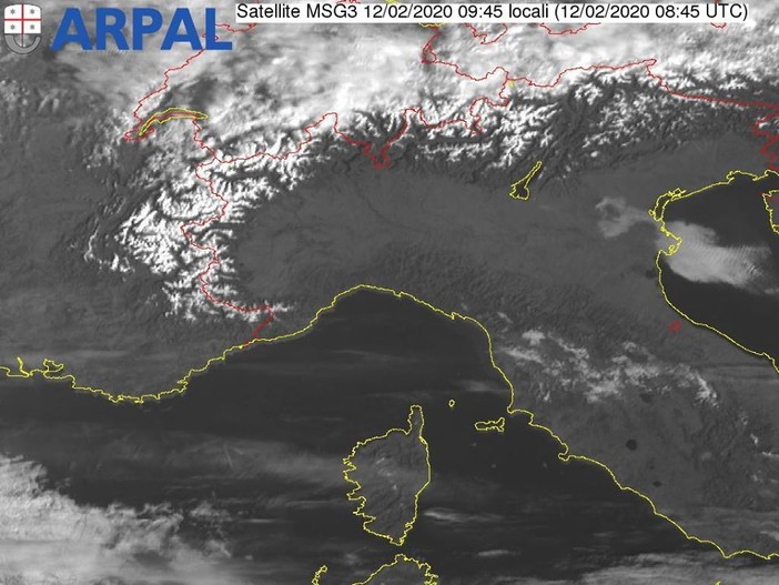 Meteo, cielo sereno ovunque con venti moderati. Nella notte temperature sottozero nell'entroterra