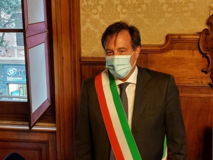 L'intervista. Il sindaco Russo a Savonanews: "No alle scelte appariscenti, ricostruiamo il rapporto con i cittadini"