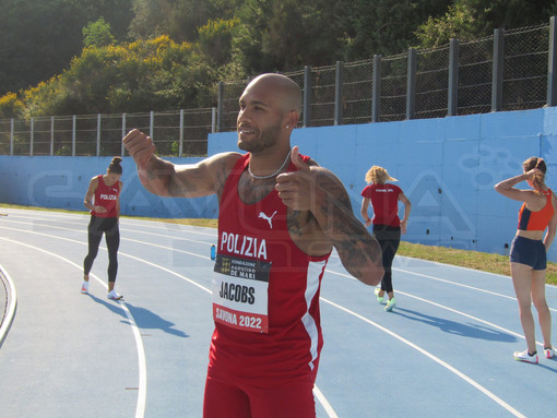 Marcell Jacobs ancora a segno al Meeting di Savona! Il campione olimpico vince i 100m con un discreto 10"04 (FOTO e VIDEO) Marcell Jacobs ancora a segno al Meeting di Savona! Il campione olimpico vince i 100m con un discreto 10"04 (FOTO e VIDEO)