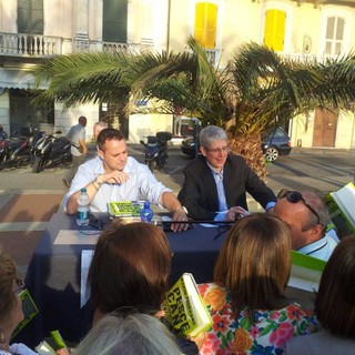 Ciangherotti (FI): «Alla presentazione di Profugopoli con Mario Gioradno ad Albenga, invito pure il prefetto di Savona»