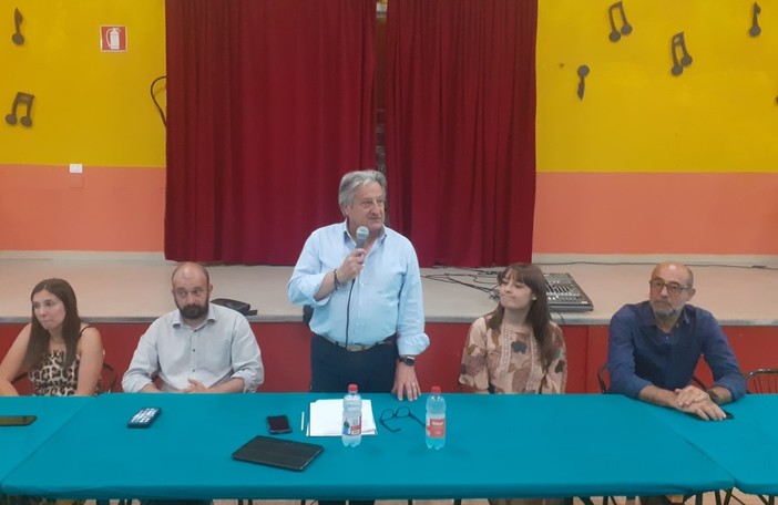 Carcare, la denuncia del sindaco Mirri: "Stipendi a rischio, ereditato una situazione finanziaria grave"