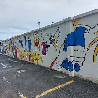 Savona, inaugurato il murales della sostenibilità al Campus: l'opera realizzata dagli studenti del liceo Artistico (FOTO E VIDEO)