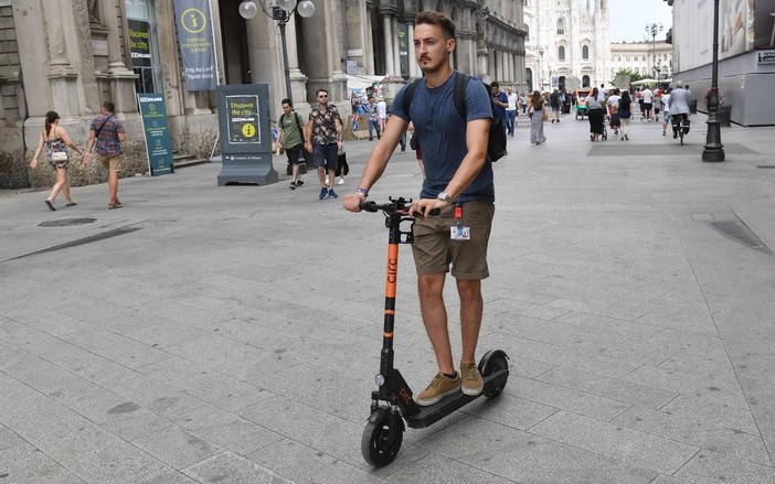 I monopattini elettrici da 2000W tra prestazioni e limitazioni