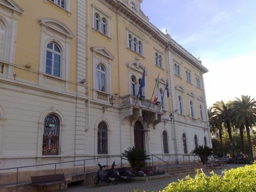 Alassio i mezzi del Ufficio Tecnico e giardinieri del Verde Pubblico hanno fatto il pieno