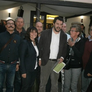"Cancelliamoli": la Lega scende in piazza sabato e domenica per cinque referendum "Cancelliamoli": la Lega scende in piazza sabato e domenica per cinque referendum