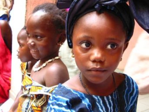 Savona: "Visages", alla Ubik una mostra fotografica sul Senegal Savona: "Visages", alla Ubik una mostra fotografica sul Senegal