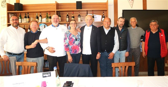 Alassio, la masterclass degli alunni dell’Alberghiero chiude il Festival della Cucina con Fiori 2024 (FOTO)