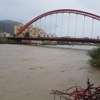 Continua il maltempo in Liguria: prorogata l'allerta rossa (VIDEO e FOTO) Continua il maltempo in Liguria: prorogata l'allerta rossa (VIDEO e FOTO)