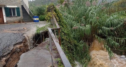 Maltempo, a Ortovero esonda il rio Cuneo: allagata un’abitazione, una persona evacuata Maltempo, a Ortovero esonda il rio Cuneo: allagata un’abitazione, una persona evacuata