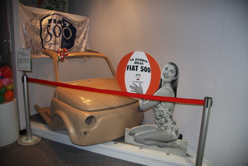 La Cinquecento in passerella domenica, ma solo se a bordo ci sono bimbi fino a 12 anni d’età La Cinquecento in passerella domenica, ma solo se a bordo ci sono bimbi fino a 12 anni d’età