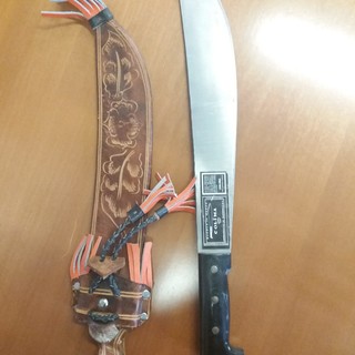 Andora: insegue due persone brandendo un machete, denunciato un 43enne del posto Andora: insegue due persone brandendo un machete, denunciato un 43enne del posto