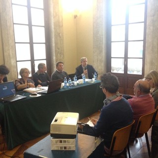 Danni da erosione con la Maersk? I consiglieri: "Piattaforma non compatibile con l’equilibrio del litorale", dall’Authority: "Nessun impatto negativo" Danni da erosione con la Maersk? I consiglieri: "Piattaforma non compatibile con l’equilibrio del litorale", dall’Authority: "Nessun impatto negativo"