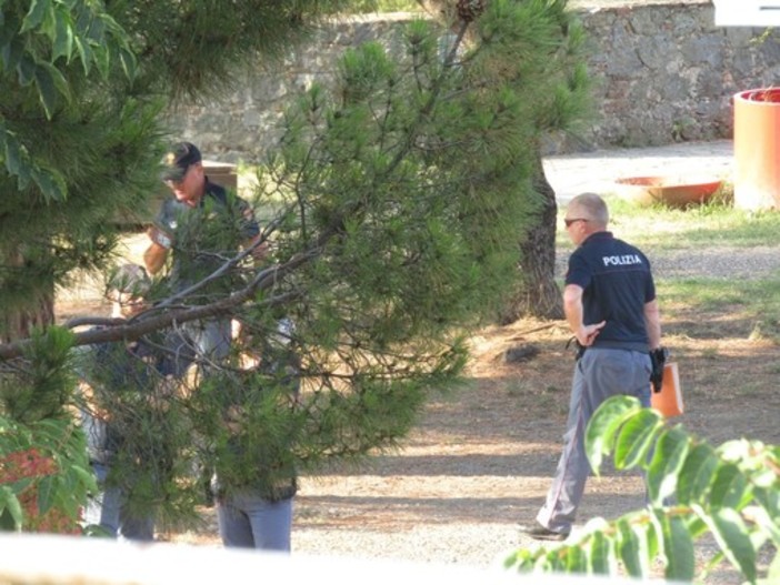 Decesso sul Priamar, le impronte digitali identificano il cadavere: si tratta di un 25enne del Ciad