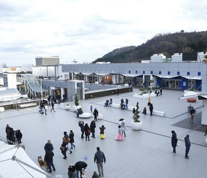 Continua il Carnevale al Molo 8.44: baby dance, truccabimbi e laboratori creativi