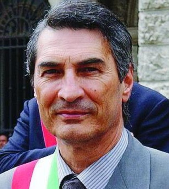 Elezioni Calizzano: l'ex sindaco Mozzoni presenta lista e programma