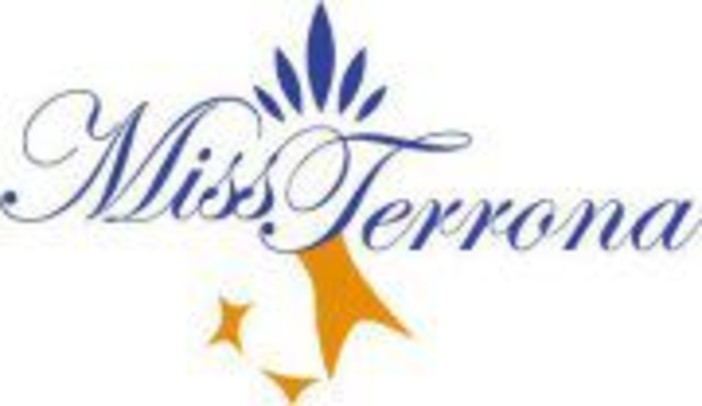 Torna "Miss Terrona", che premia il fascino della bellezza mediterranea Torna "Miss Terrona", che premia il fascino della bellezza mediterranea