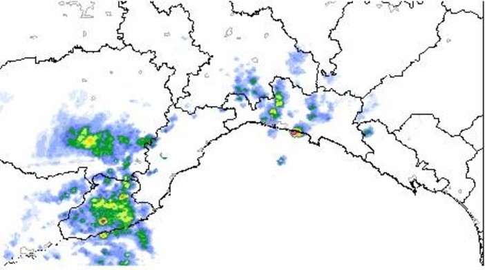 #Meteo: nessun disagio nella notte, l'Allerta gialla continua fino alle ore 13 #Meteo: nessun disagio nella notte, l'Allerta gialla continua fino alle ore 13