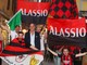 Milan Club Alassio, tifosi in delirio, festeggiamenti per il 19esimo scudetto del diavolo Milan Club Alassio, tifosi in delirio, festeggiamenti per il 19esimo scudetto del diavolo