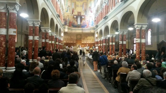 Il vescovo della Diocesi Albenga-Imperia Mario Oliveri non annuncia ufficialmente il ritiro ma le parole di don Giampiero sono inequivocabili