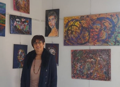 Ad Albisola Superiore la personale della pittrice Mariella Tissone