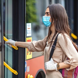Covid, green pass e mascherine: cosa cambia dal Primo Maggio