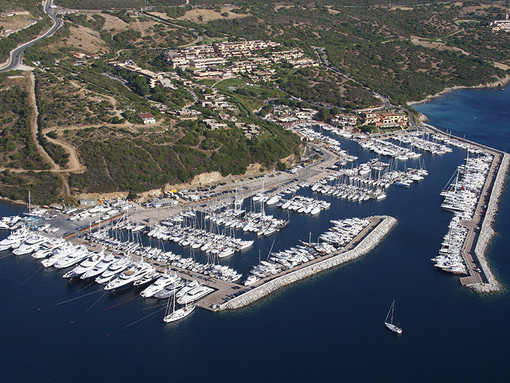 Marina di Portisco, uno splendido nuovo porto della Sardegna per la tua barca e la tua vacanza