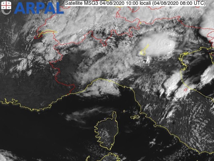 Meteo: schiarite agli estremi della regione, nuvolosità intensa sul settore centrale con qualche debole piovasco Meteo: schiarite agli estremi della regione, nuvolosità intensa sul settore centrale con qualche debole piovasco