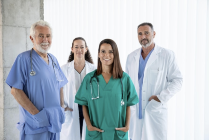 AAA cercasi medici libero professionisti AAA cercasi medici libero professionisti