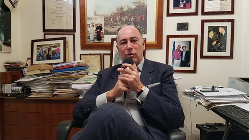 Atti vandalici ad Alassio, il sindaco Megrati: "Occorre subito dare un segnale di ferma opposizione a questi atteggiamenti"