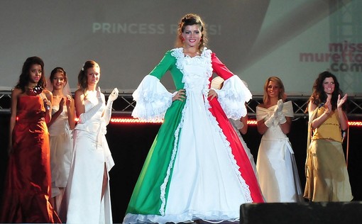 Alassio, l’artigianato è di moda a Miss Muretto in chiave “vintage” Alassio, l’artigianato è di moda a Miss Muretto in chiave “vintage”