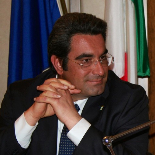 Regionali 2015, Roberto Schneck appoggia Paita: "E' una vincente, moderata moderna che ha dimostrato carattere e competenza" Regionali 2015, Roberto Schneck appoggia Paita: "E' una vincente, moderata moderna che ha dimostrato carattere e competenza"