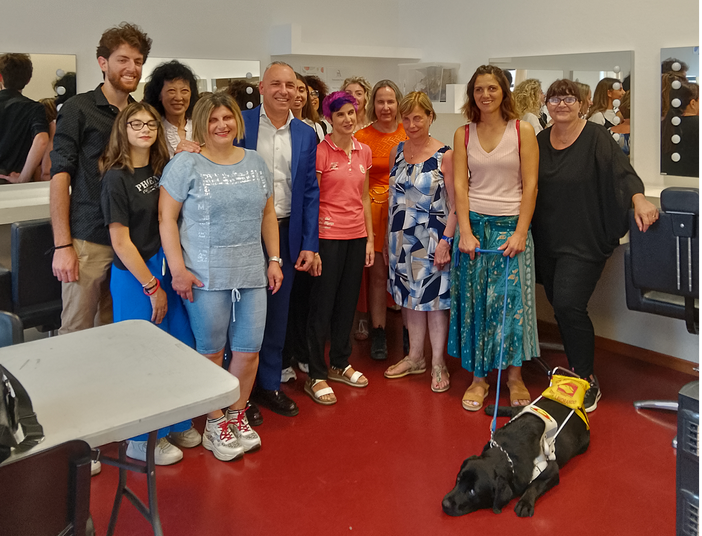 MBA Making Beauty Academy: sessione di "Blind Make Up" e "Blind Hair Styling" per non vedenti con l'Associazione Bionsait