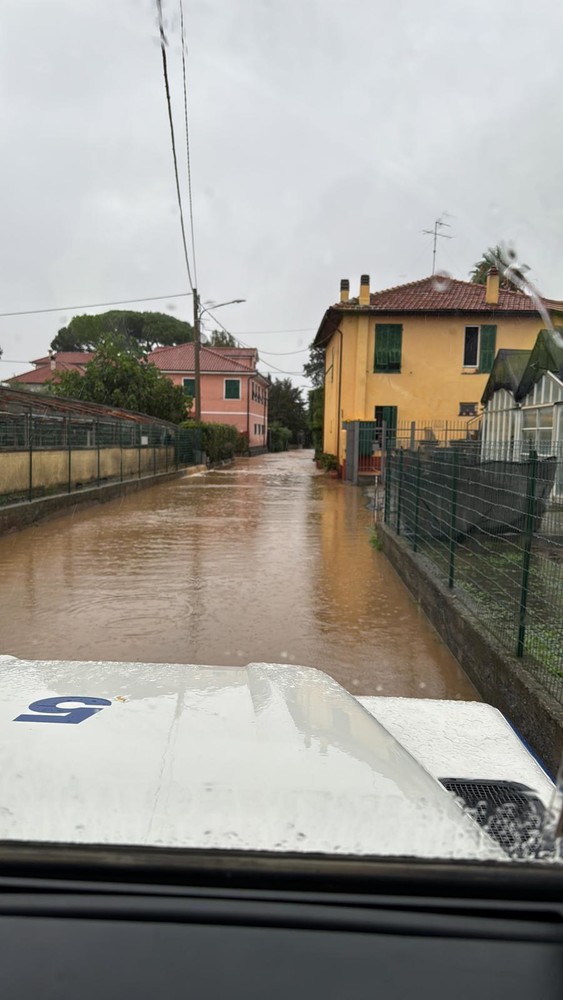 Meteo estremo, Legambiente: "Basta ritardi, accelerare il passo verso la transizione green" Meteo estremo, Legambiente: "Basta ritardi, accelerare il passo verso la transizione green"