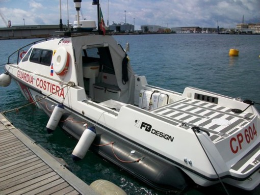 Savona: una nuova motovedetta per "Mare Sicuro" Savona: una nuova motovedetta per "Mare Sicuro"