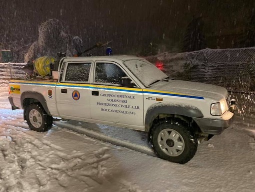 La prima neve blocca la Val Bormida, numerose strade chiuse per caduta alberi (FOTO e VIDEO) La prima neve blocca la Val Bormida, numerose strade chiuse per caduta alberi (FOTO e VIDEO)