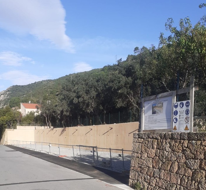 Nuovo parcheggio pubblico a Cisano: venti posti auto vicino a ufficio postale e scuola Nuovo parcheggio pubblico a Cisano: venti posti auto vicino a ufficio postale e scuola